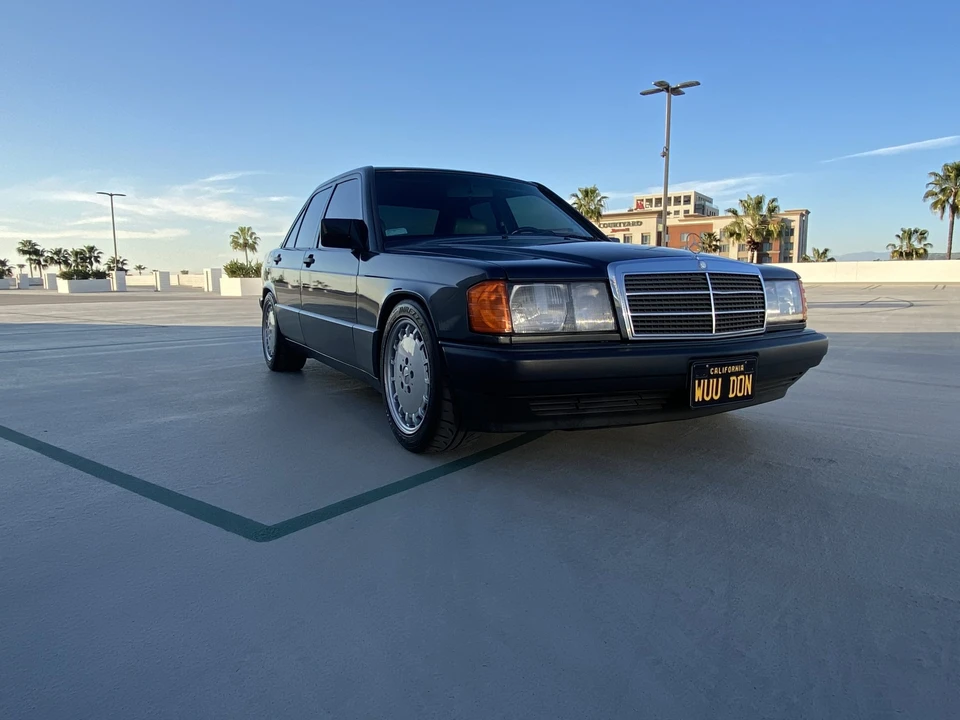 1991 Mercedes-Benz 190E - Image 11 of 31