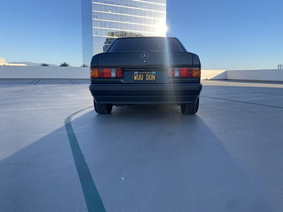 1991 Mercedes-Benz 190E - Image 14 of 31