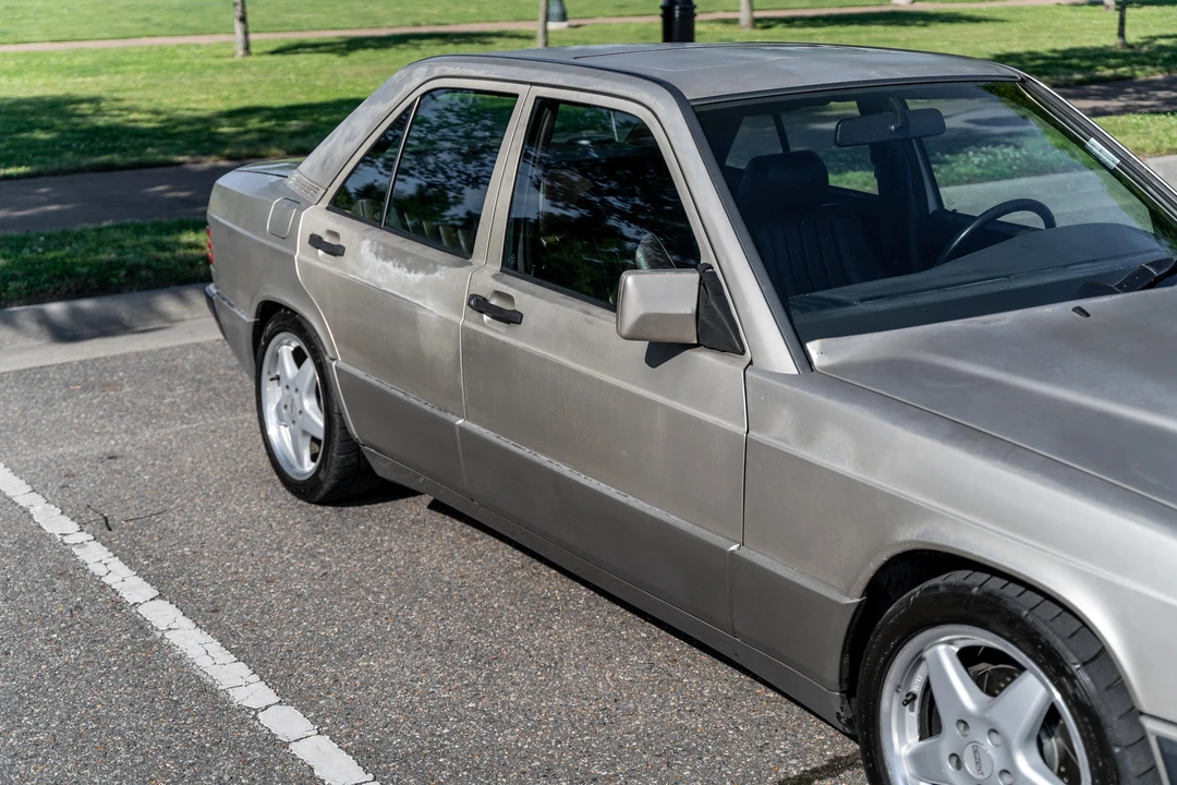 1991 Mercedes-Benz 190E - Image 22 of 31
