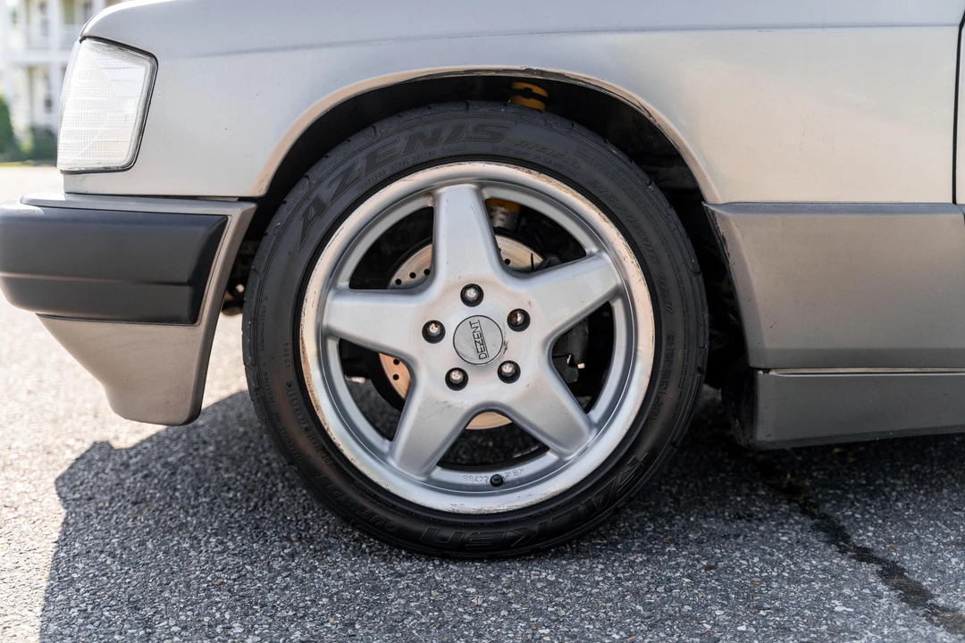 1991 Mercedes-Benz 190E - Image 24 of 31