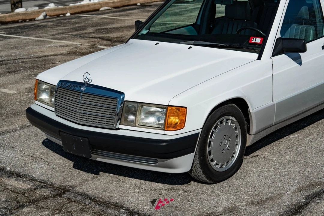 1991 Mercedes-Benz 190E - Image 6 of 21