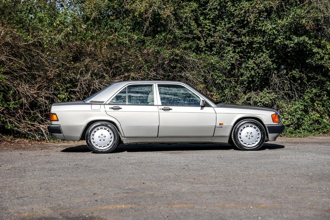 1991 Mercedes-Benz 190E - Image 8 of 30