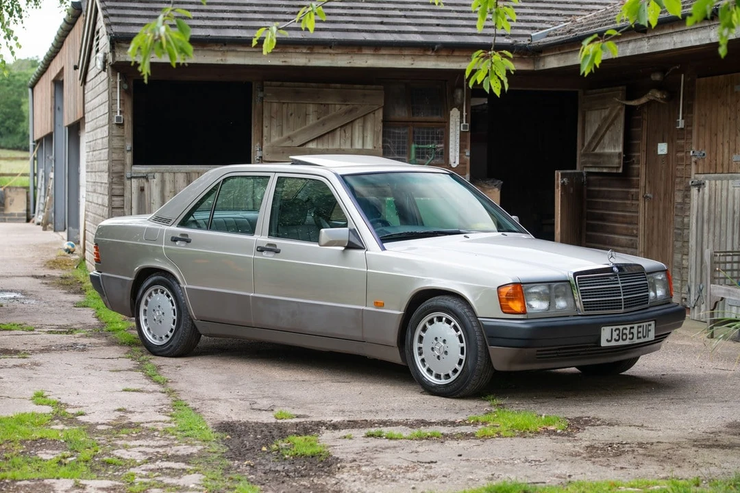 1991 Mercedes-Benz 190E - Image 3 of 30