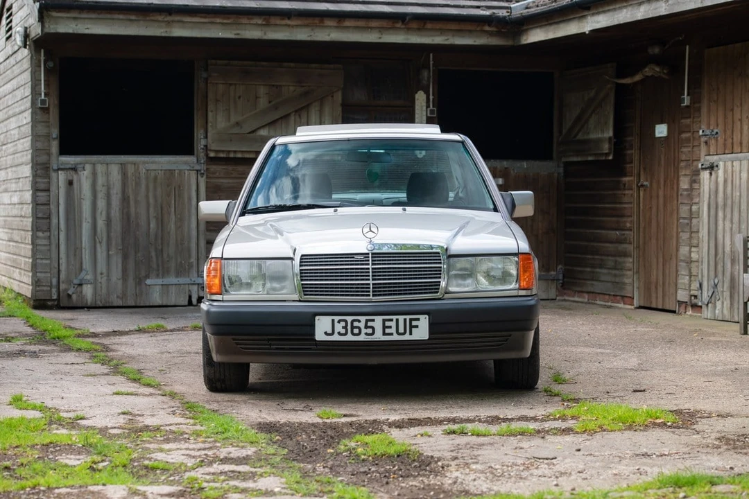 1991 Mercedes-Benz 190E - Image 14 of 30