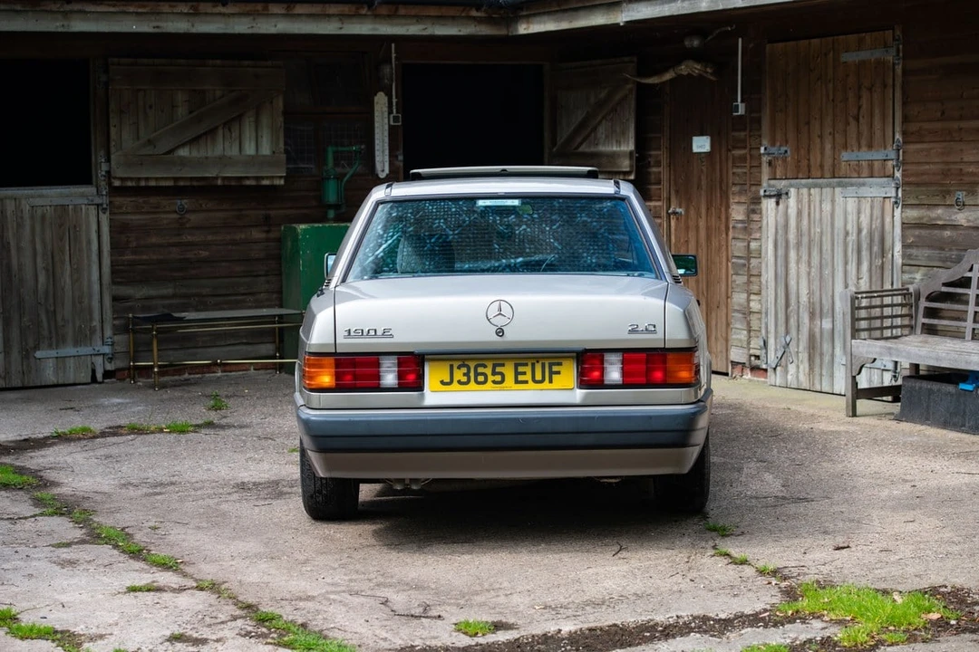 1991 Mercedes-Benz 190E - Image 19 of 31