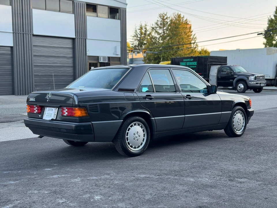 1991 Mercedes-Benz 190E - Image 20 of 31
