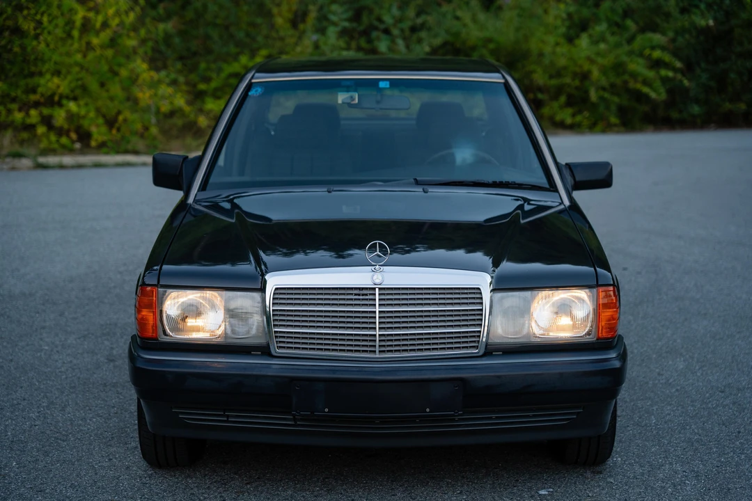 1991 Mercedes-Benz 190E - Image 8 of 31