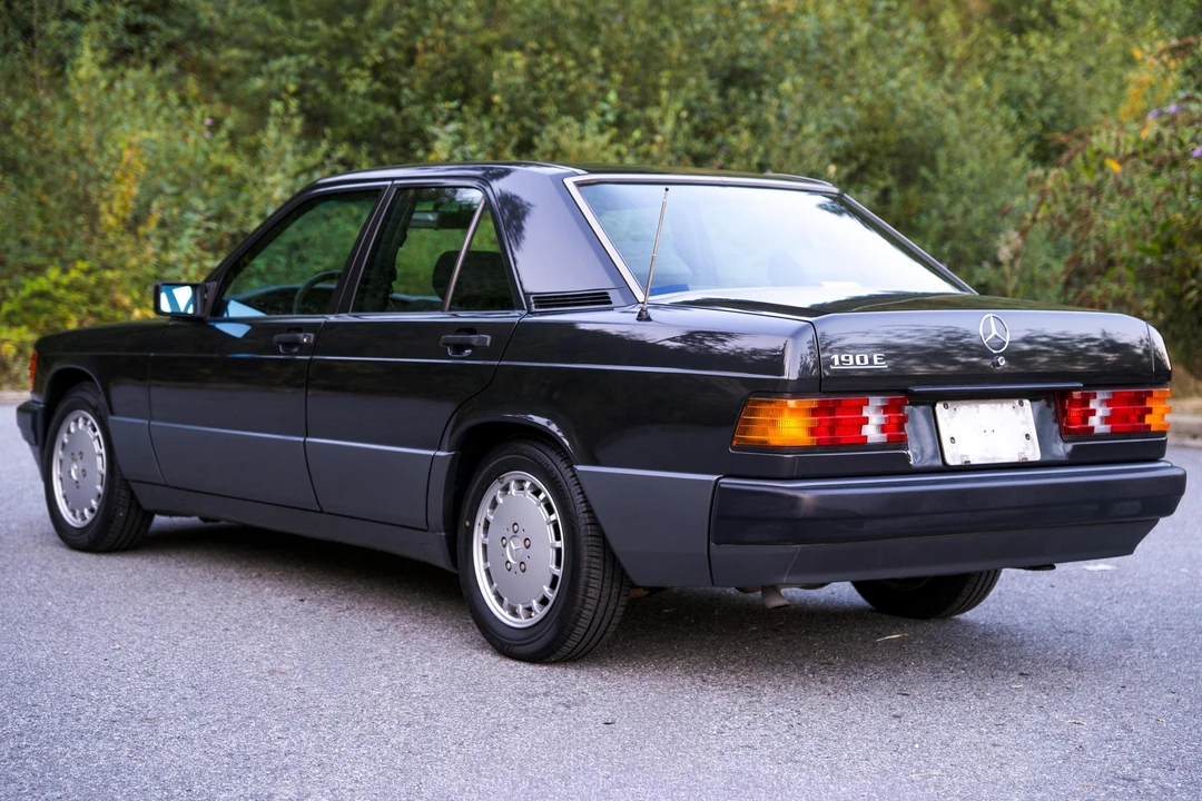 1991 Mercedes-Benz 190E - Image 4 of 31