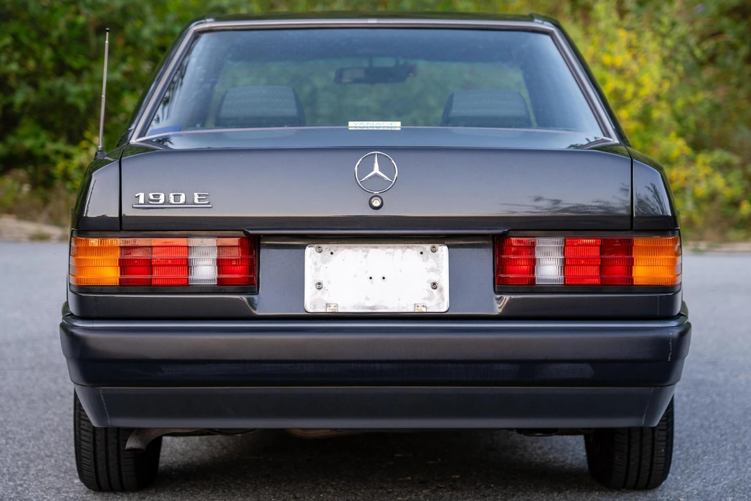 1991 Mercedes-Benz 190E - Image 5 of 31
