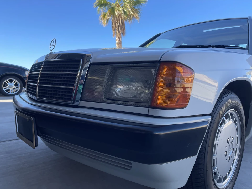 1991 Mercedes-Benz 190E - Image 25 of 31