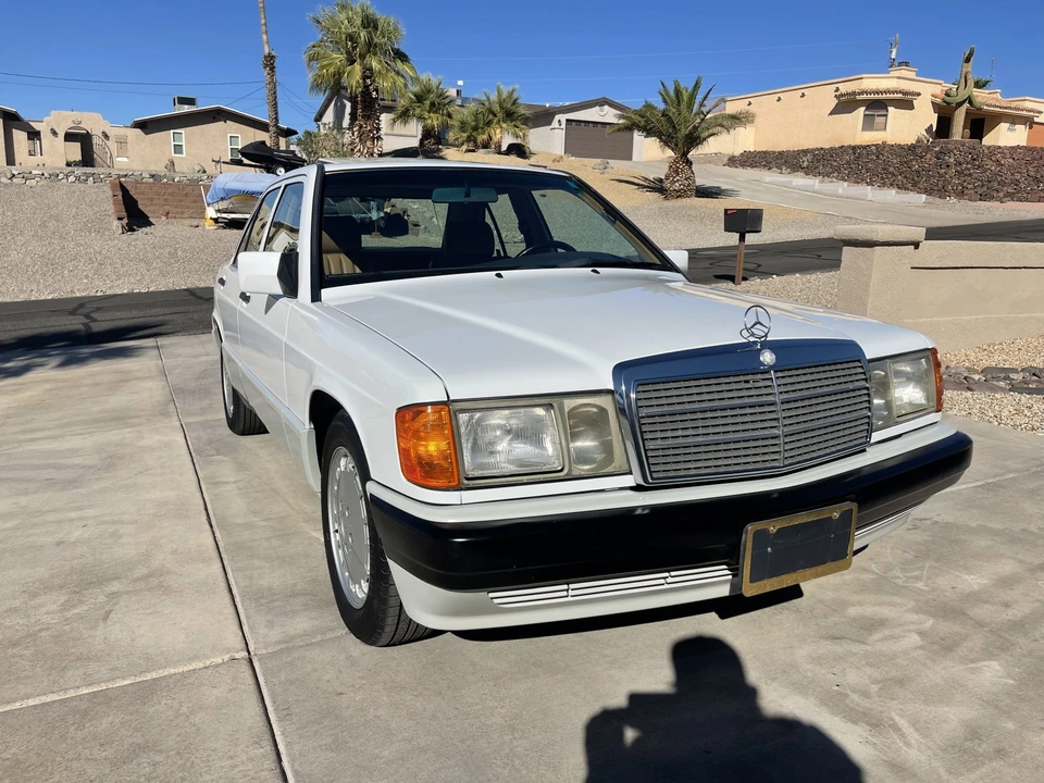 1991 Mercedes-Benz 190E - Image 8 of 31
