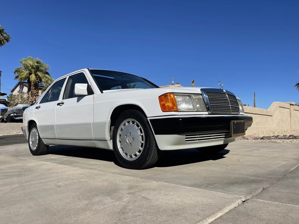 1991 Mercedes-Benz 190E - Image 9 of 31