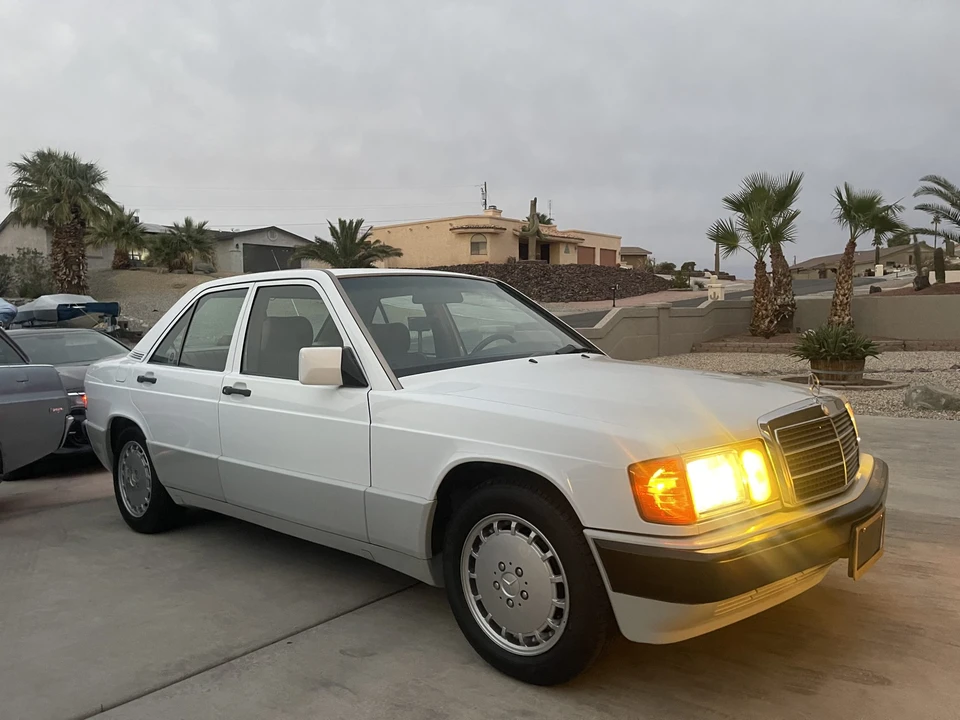 1991 Mercedes-Benz 190E - Image 19 of 31