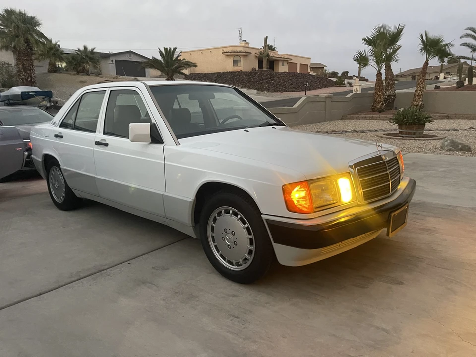 1991 Mercedes-Benz 190E - Image 20 of 31