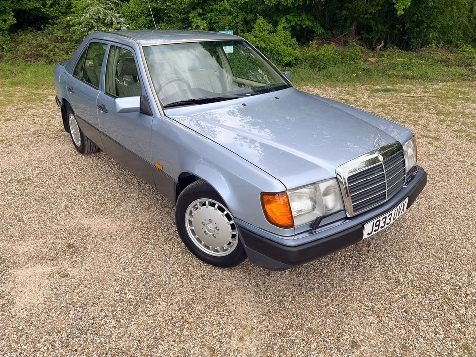 1991 Mercedes-Benz W124 E-Class - Image 3 of 30
