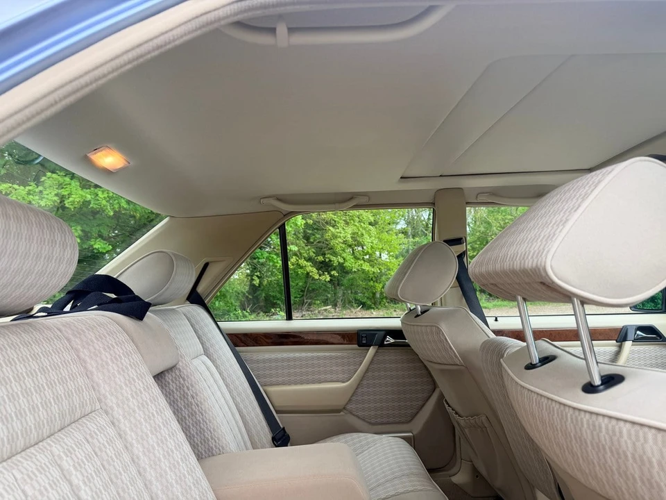 1991 Mercedes-Benz W124 E-Class - Image 30 of 30