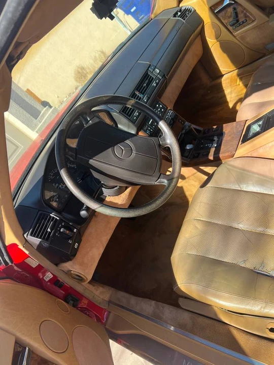 1991 Mercedes-Benz 190E - Image 4 of 10
