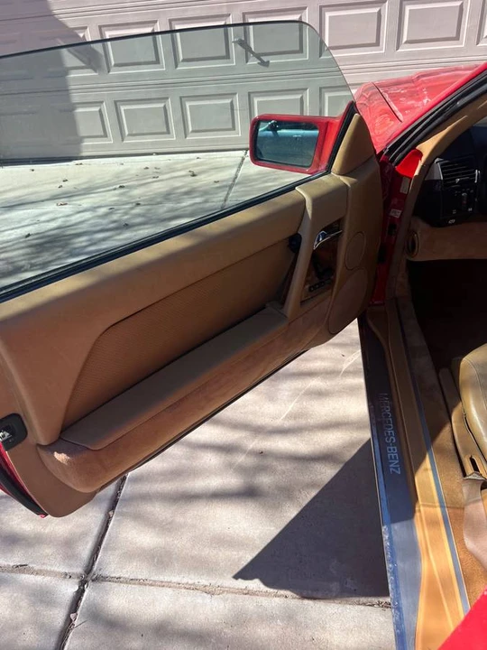 1991 Mercedes-Benz 190E - Image 3 of 10