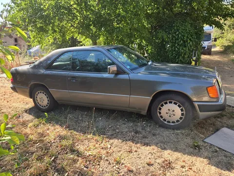 1991 Mercedes-Benz 300 CE C124