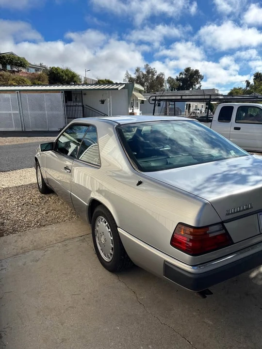 1991 Mercedes-Benz C-Class - Image 3 of 9