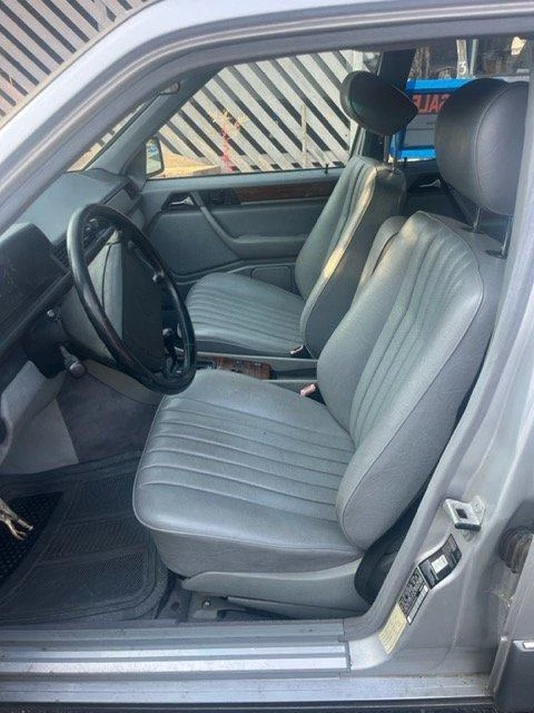 1991 Mercedes-Benz W124 E-Class - Image 2 of 5
