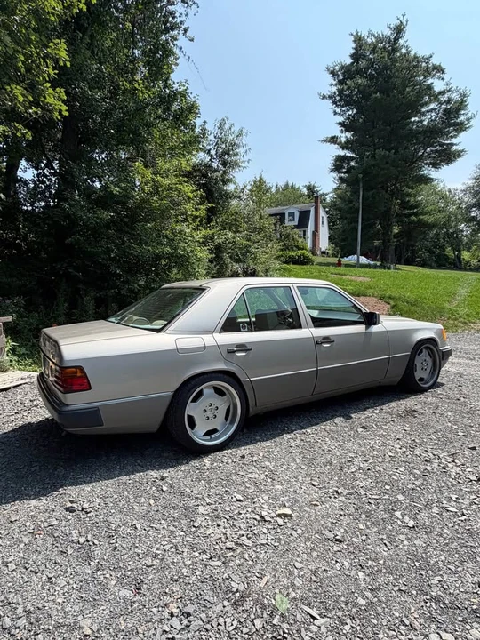 1991 Mercedes-Benz W124 E-Class - Image 4 of 8