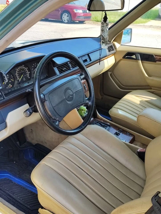 1991 Mercedes-Benz W124 E-Class - Image 6 of 9