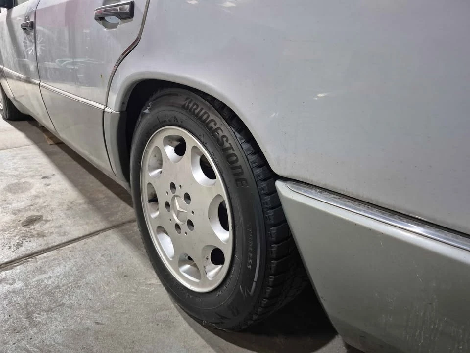 1991 Mercedes-Benz W124 E-Class - Image 7 of 20