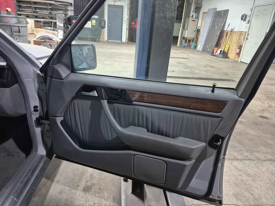 1991 Mercedes-Benz W124 E-Class - Image 15 of 20