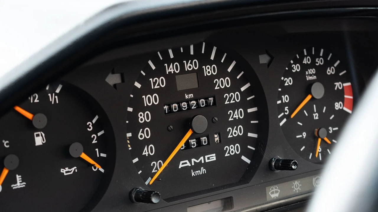 1991 Mercedes-Benz W124 E-Class - Image 26 of 31