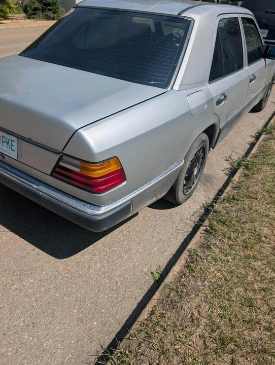 1991 Mercedes-Benz W124 E-Class - Image 7 of 10