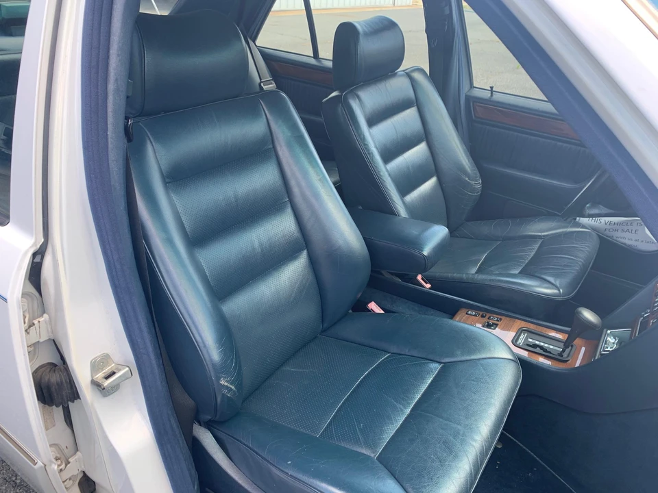 1991 Mercedes-Benz W124 E-Class - Image 28 of 31