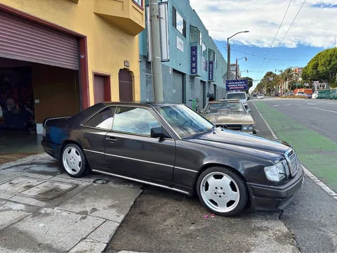 1991 Mercedes-Benz 300 SE