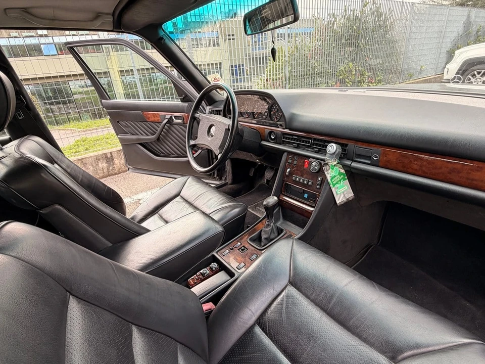 1991 Mercedes-Benz W126 S-Class Sedan - Image 30 of 30