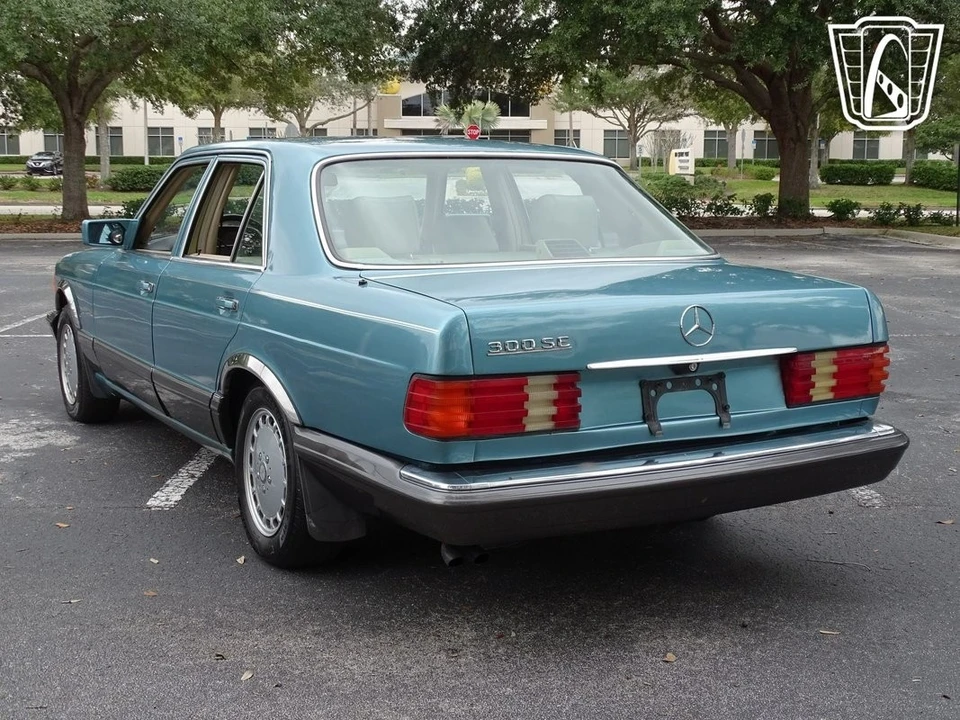 1991 Mercedes-Benz W124 E-Class - Image 17 of 21