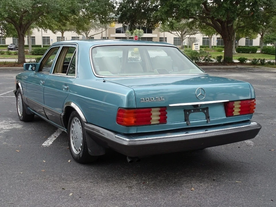 1991 Mercedes-Benz W124 E-Class - Image 7 of 12