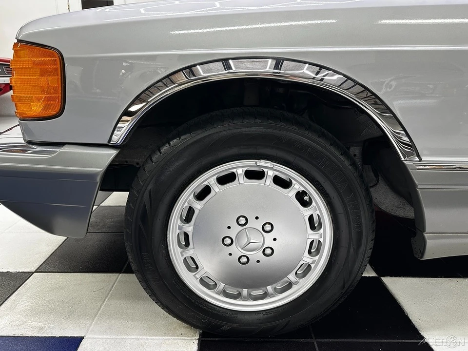1991 Mercedes-Benz S-Class - Image 9 of 24