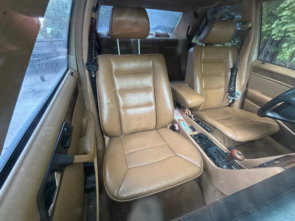 1991 Mercedes-Benz W124 E-Class - Image 12 of 18