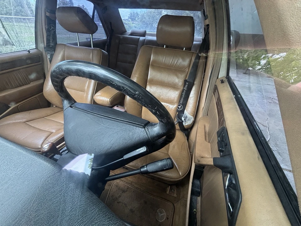 1991 Mercedes-Benz W124 E-Class - Image 13 of 18