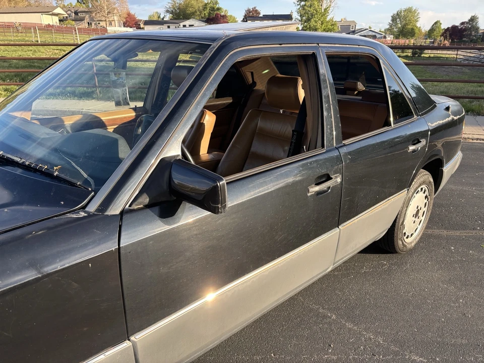 1991 Mercedes-Benz W124 E-Class - Image 4 of 18