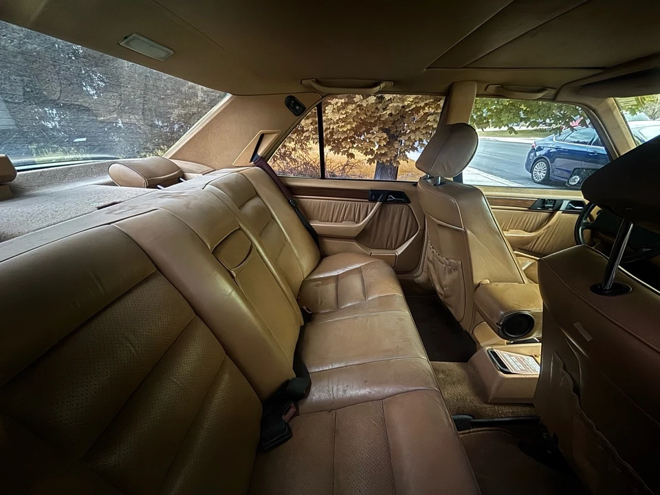 1991 Mercedes-Benz W124 E-Class - Image 11 of 18
