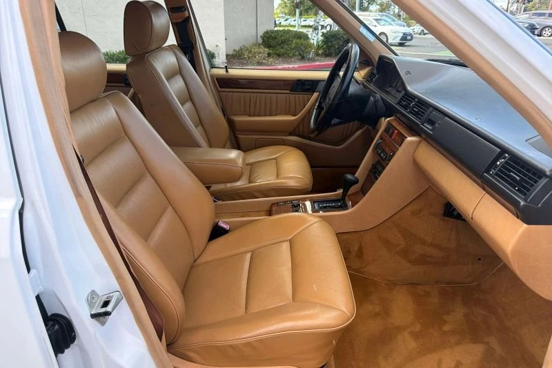 1991 Mercedes-Benz W124 E-Class - Image 16 of 20