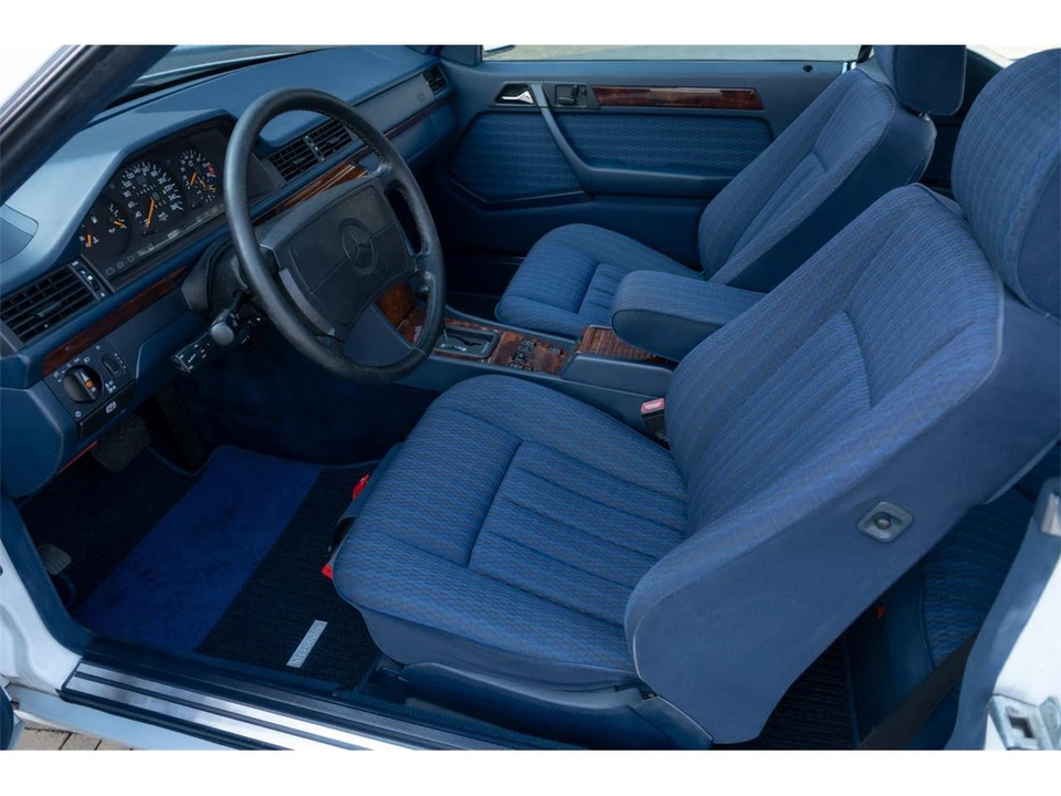 1991 Mercedes-Benz W120 & W121 - Image 9 of 11