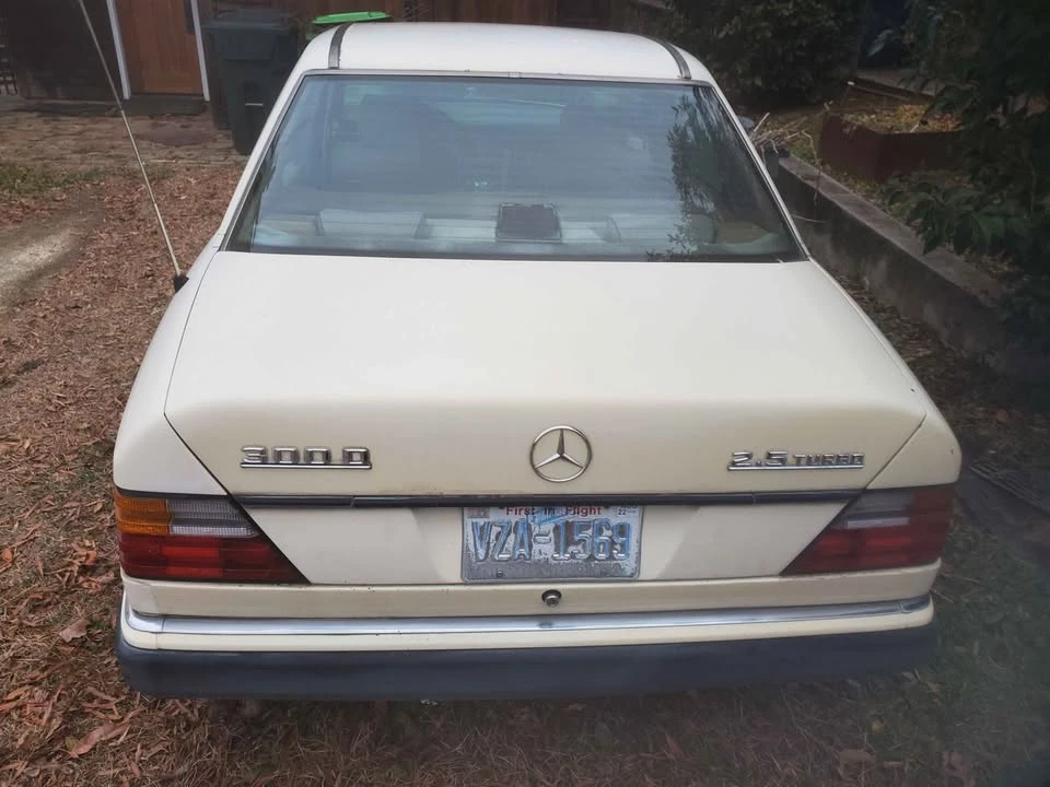 1991 Mercedes-Benz W124 E-Class - Image 3 of 7