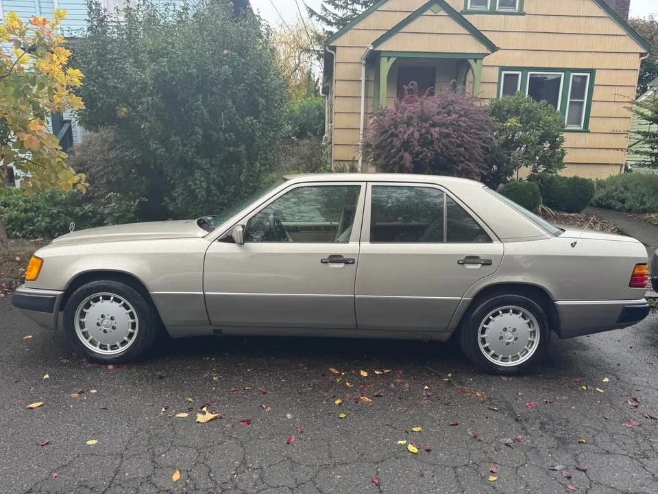 1991 Mercedes-Benz W124 E-Class - Image 3 of 10