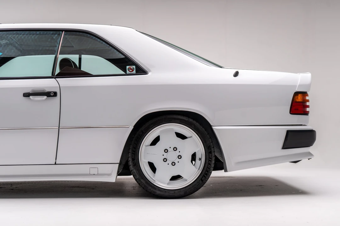 1991 Mercedes-Benz W124 E-Class - Image 17 of 31