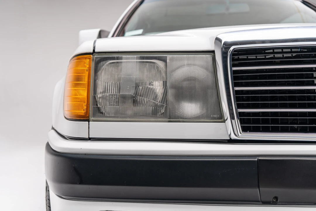 1991 Mercedes-Benz W124 E-Class - Image 26 of 31