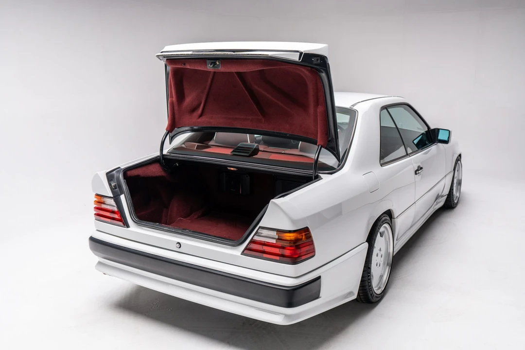 1991 Mercedes-Benz W124 E-Class - Image 15 of 31