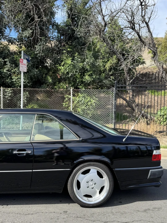1991 Mercedes-Benz W124 E-Class - Image 14 of 31