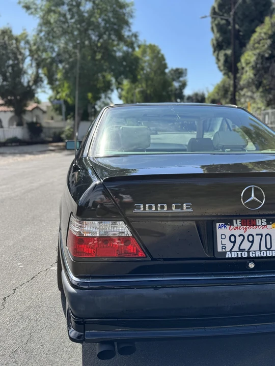 1991 Mercedes-Benz W124 E-Class - Image 15 of 31